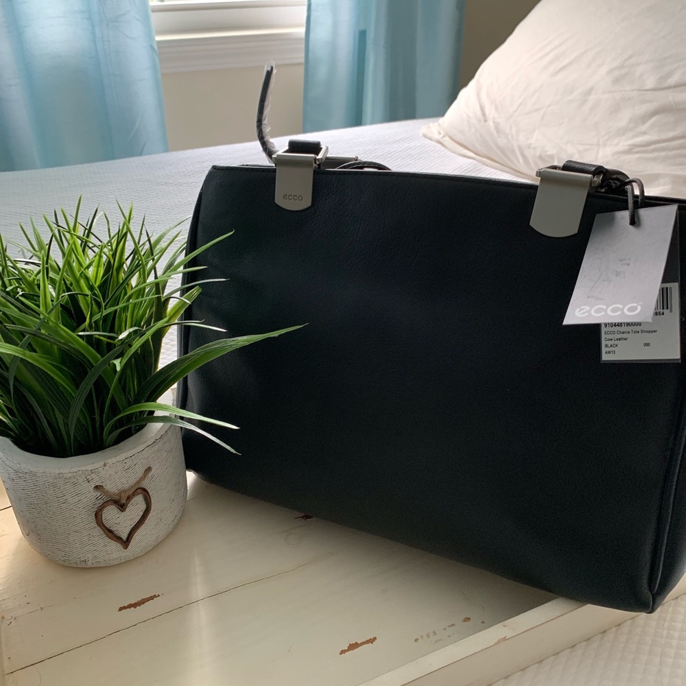 Ecco Chania Black Tote.